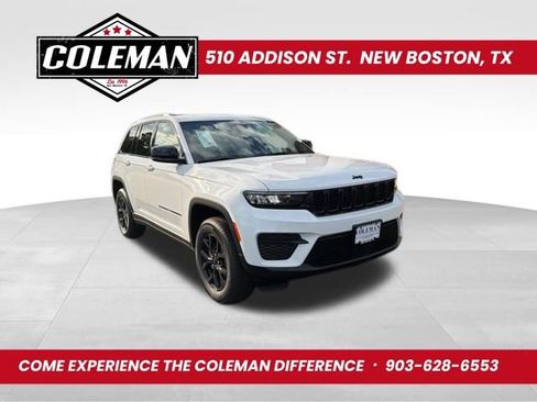 New 2025 Jeep Grand Cherokee Altitude image 1