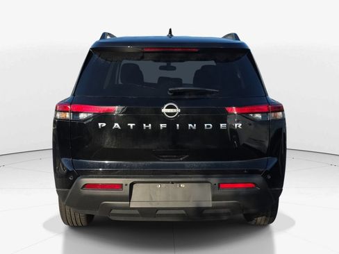 Used 2025 Nissan Pathfinder SV FWD image 5