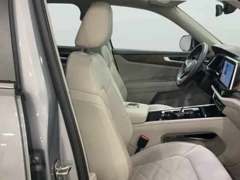 Used 2026 Volkswagen Atlas SE AWD/4WD image 12