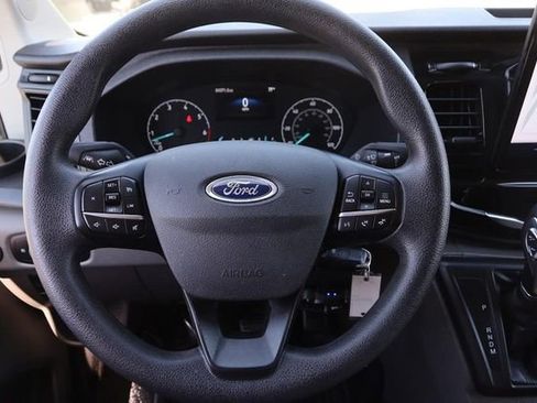 Used 2023 Ford Transit 350 XLT RWD image 9
