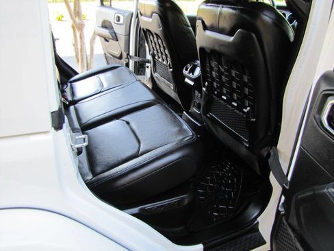 Used 2023 Jeep Wrangler Unlimited Rubicon 4xe w/ Cold Weather Group image 20