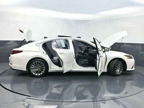 Used 2020 Lexus ES 350 Luxury image 37