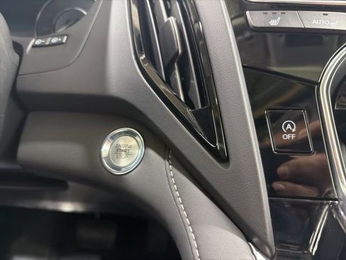 Certified 2023 Acura RDX w/ Technology Package image 36