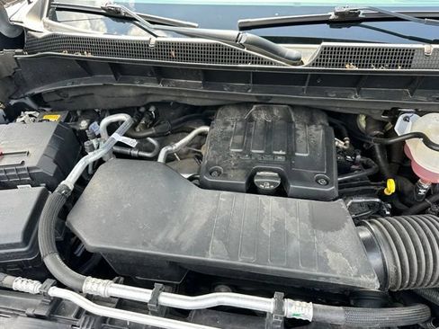 Certified 2024 Chevrolet Silverado 1500 LT AWD/4WD image 34