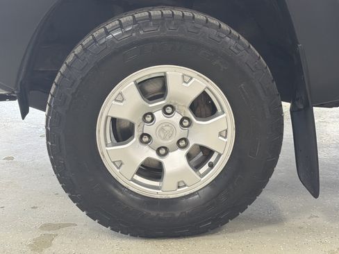 Used 2014 Toyota Tacoma 4x4 Regular Cab image 26