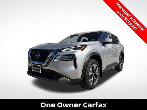 Certified 2023 Nissan Rogue SV image 1