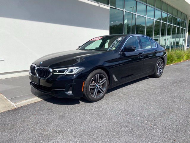 Used 2023 BMW 530i xDrive w/ Convenience Package AWD/4WD image 3