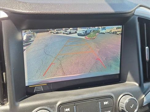 Used 2021 GMC Terrain SLT w/ Infotainment Package II FWD image 14