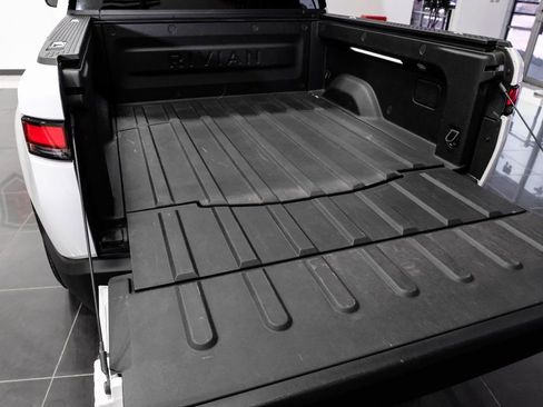 Used 2023 Rivian R1T Adventure image 59