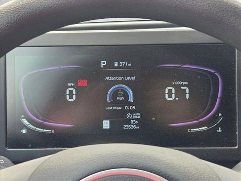 Used 2025 Kia Sportage LX image 13