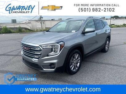 Used 2024 GMC Terrain SLT