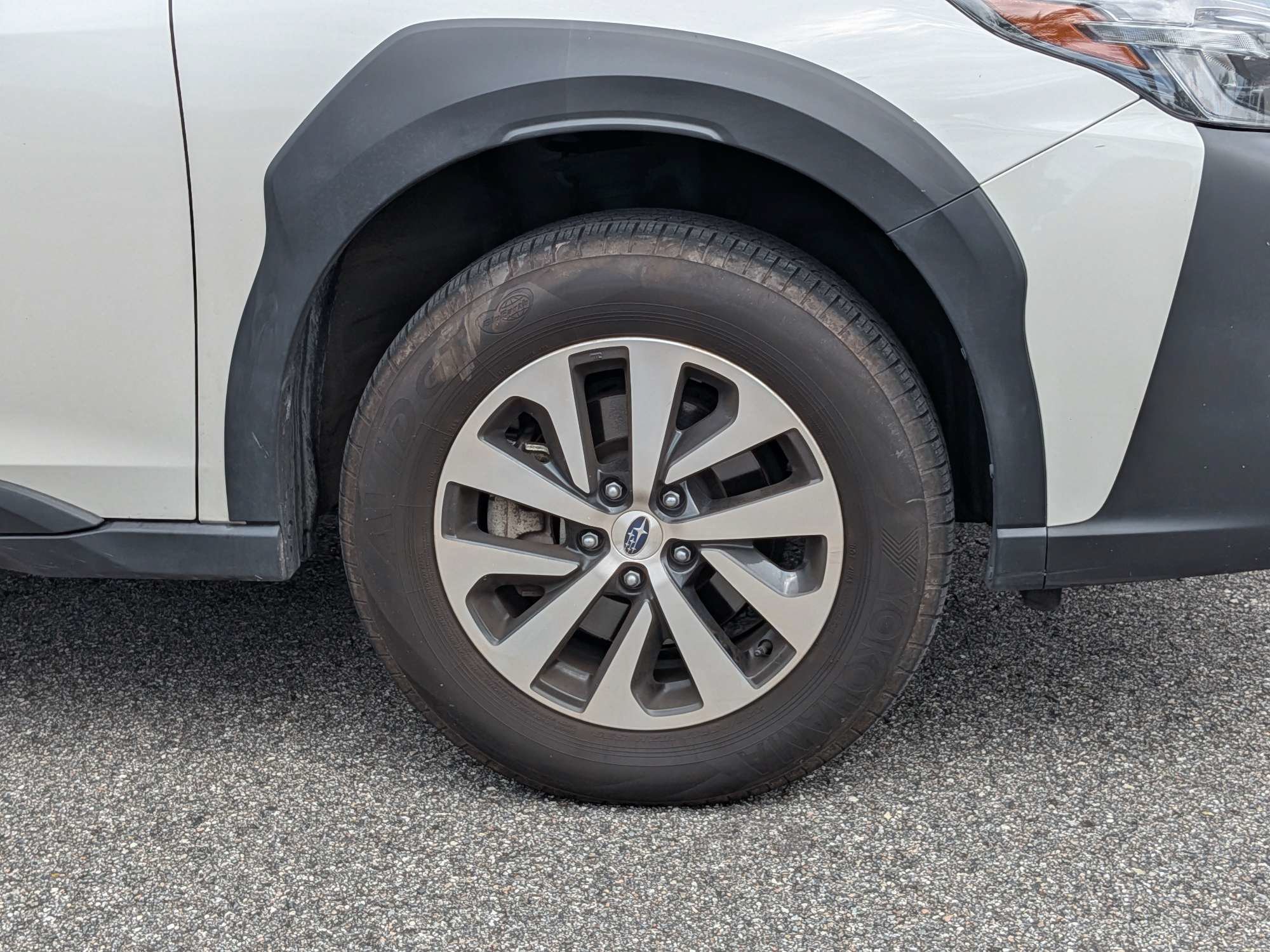 Certified 2024 Subaru Outback Premium AWD/4WD image 10