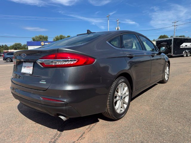 Used 2020 Ford Fusion SE FWD image 7