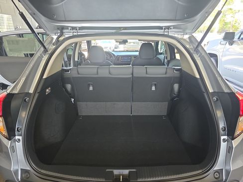 Used 2020 Honda HR-V EX image 12