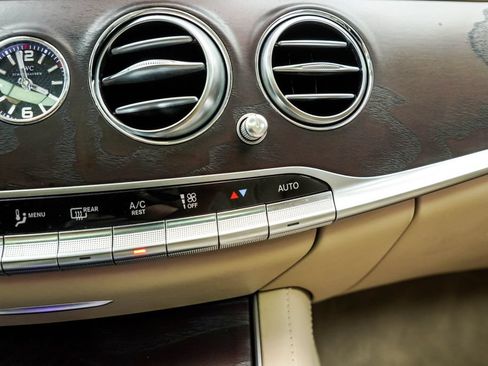 Used 2019 Mercedes-Benz S 63 AMG S 4MATIC Sedan image 27