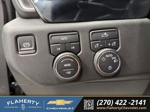 Used 2024 Chevrolet Silverado 1500 LT AWD/4WD image 18