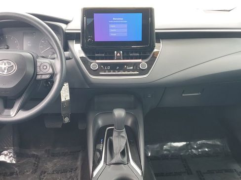 Used 2025 Toyota Corolla LE FWD image 14