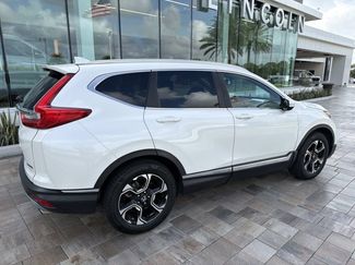 Used 2017 Honda CR-V Touring video 2