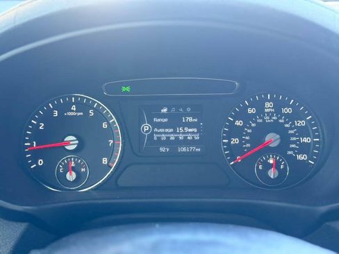 Used 2016 Kia Sorento L FWD image 15