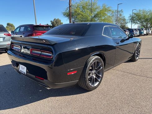 Used 2022 Dodge Challenger R/T Scat Pack image 5