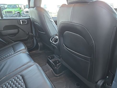 Used 2024 Jeep Wrangler Sport image 88