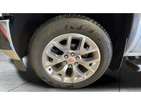 Used 2018 GMC Sierra 1500 SLT w/ SLT Premium Package AWD/4WD image 19