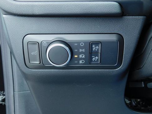 New 2026 Ford Escape ST-Line w/ Cold Weather Package image 31