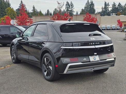 New 2025 Hyundai Ioniq 5 SEL image 5