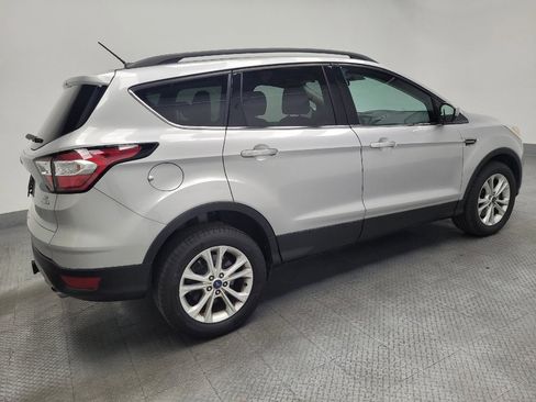 Used 2017 Ford Escape SE w/ Equipment Group 201A AWD/4WD image 10