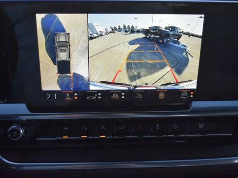 Used 2025 GMC Sierra 1500 SLT image 27