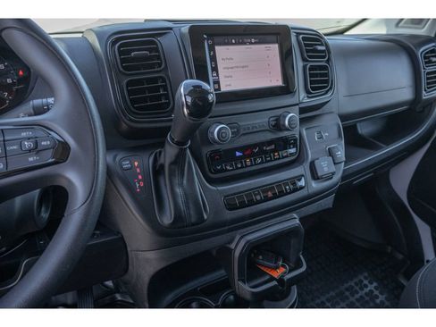 Used 2024 RAM ProMaster 3500 w/ Convenience Group FWD image 22