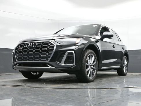 Used 2023 Audi SQ5 Premium Plus w/ Premium Plus Package AWD/4WD image 47