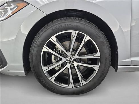 Used 2025 Volkswagen Jetta Sport FWD image 26