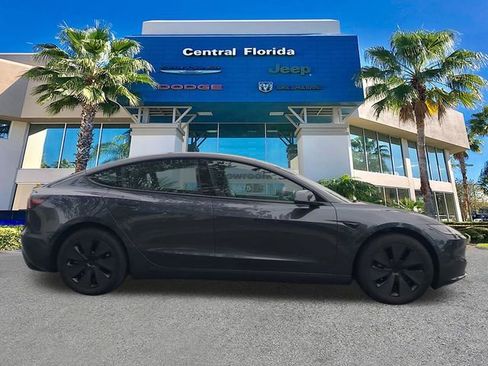 Used 2025 Tesla Model 3 Long Range RWD image 4