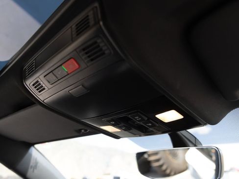 Used 2021 Volkswagen Jetta R-Line image 22