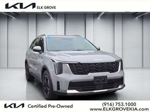Certified 2024 Kia Sorento S FWD image 1