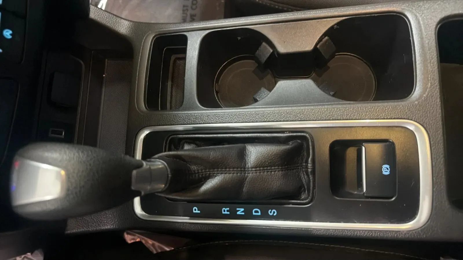 Used 2017 Ford Escape SE FWD image 13