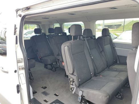 Used 2017 Ford Transit 350 XLT RWD image 11