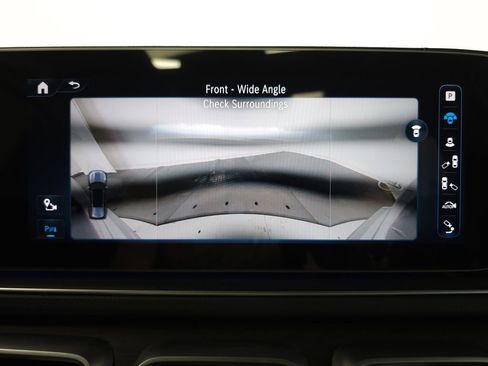 Used 2024 Mercedes-Benz GLS 450 4MATIC image 22