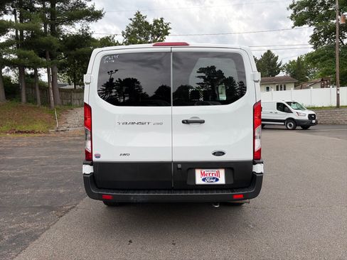 Used 2024 Ford Transit 250 Low Roof AWD w/ Exterior Upgrade Package image 5