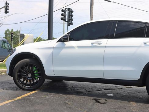 Used 2019 Mercedes-Benz GLC 300 4MATIC Coupe image 13