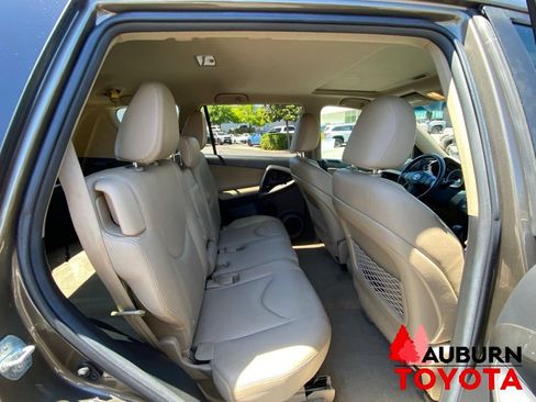 Used 2011 Toyota RAV4 Limited w/ Limited Extra Value Pkg AWD/4WD image 19