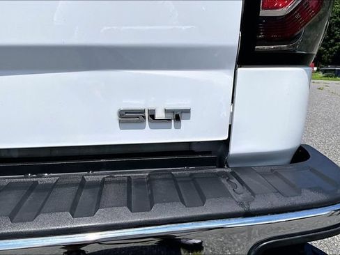 Used 2018 GMC Sierra 1500 SLT AWD/4WD image 25