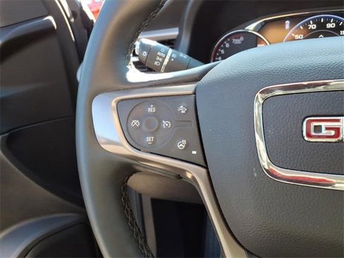 Used 2023 GMC Acadia AT4 w/ Technology Package image 18