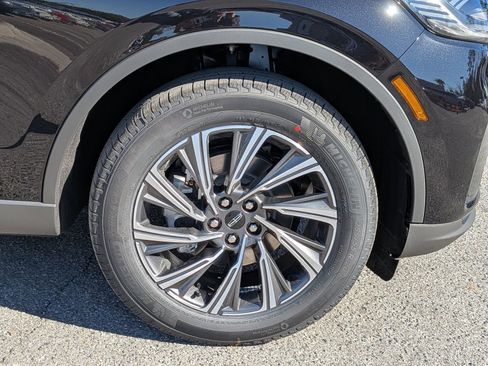 New 2026 Lincoln Aviator Premiere image 12