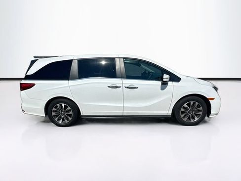 Used 2024 Honda Odyssey EX-L image 10