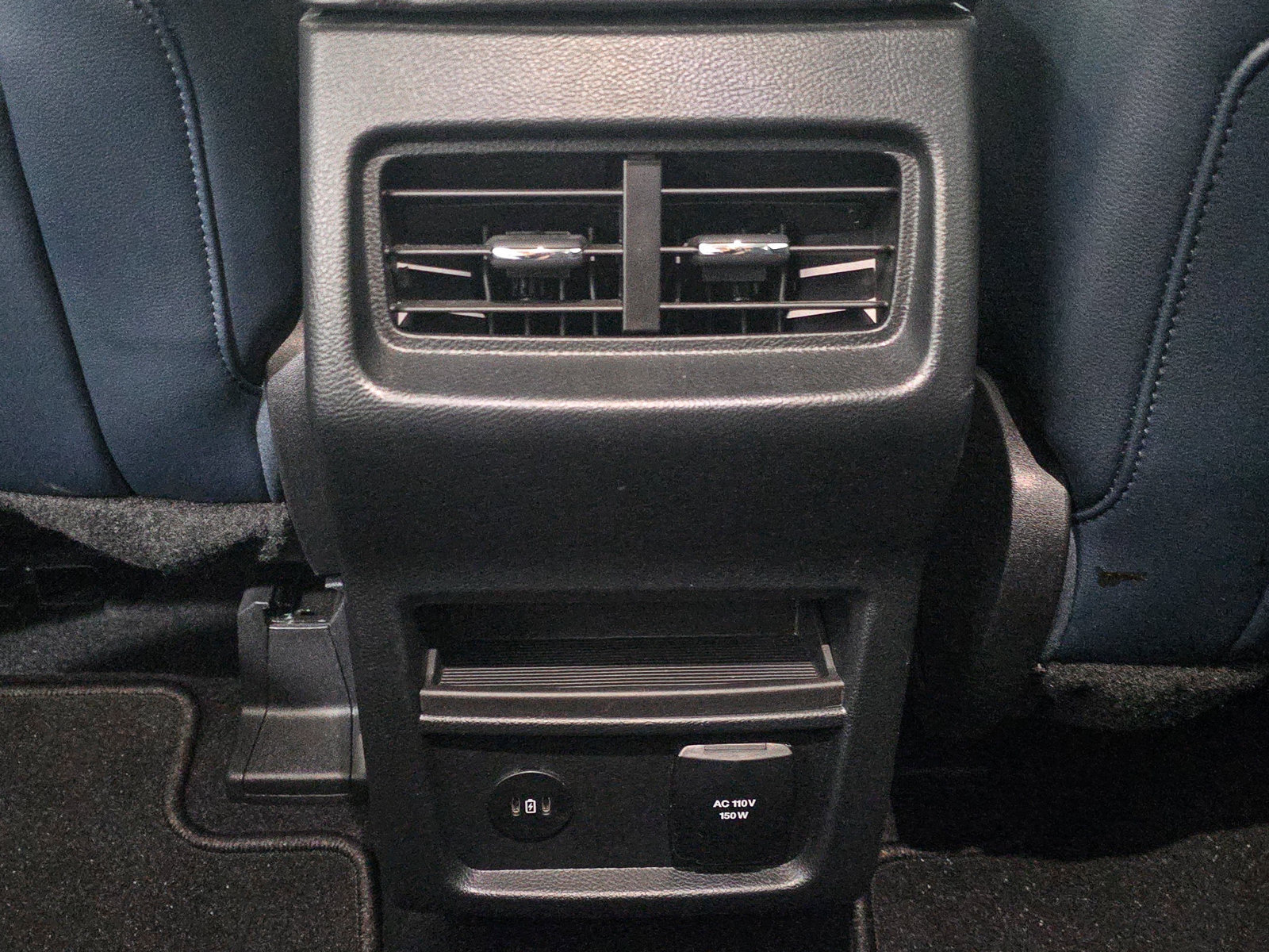 Used 2023 Ford Edge SEL w/ Sport Appearance Package AWD/4WD image 23