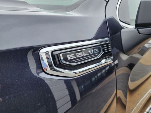 New 2026 GMC Sierra 1500 SLT w/ SLT Premium Plus Package image 11