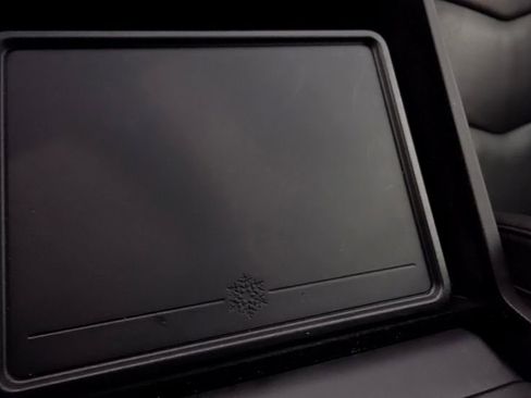 Used 2019 Cadillac Escalade Platinum AWD/4WD image 47