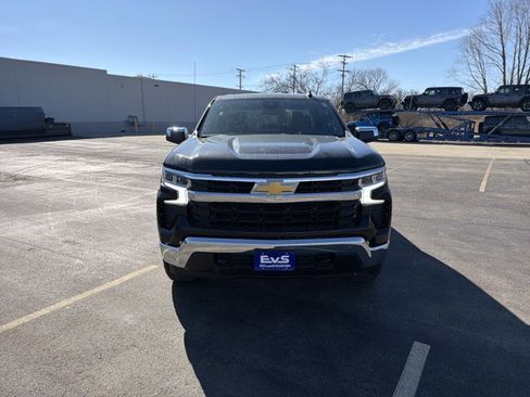 New 2026 Chevrolet Silverado 1500 LT image 2